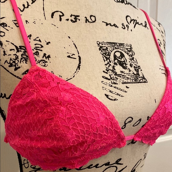 Vibrant HOT Neon Pink Lace Bralette size Medium - Picture 2 of 9